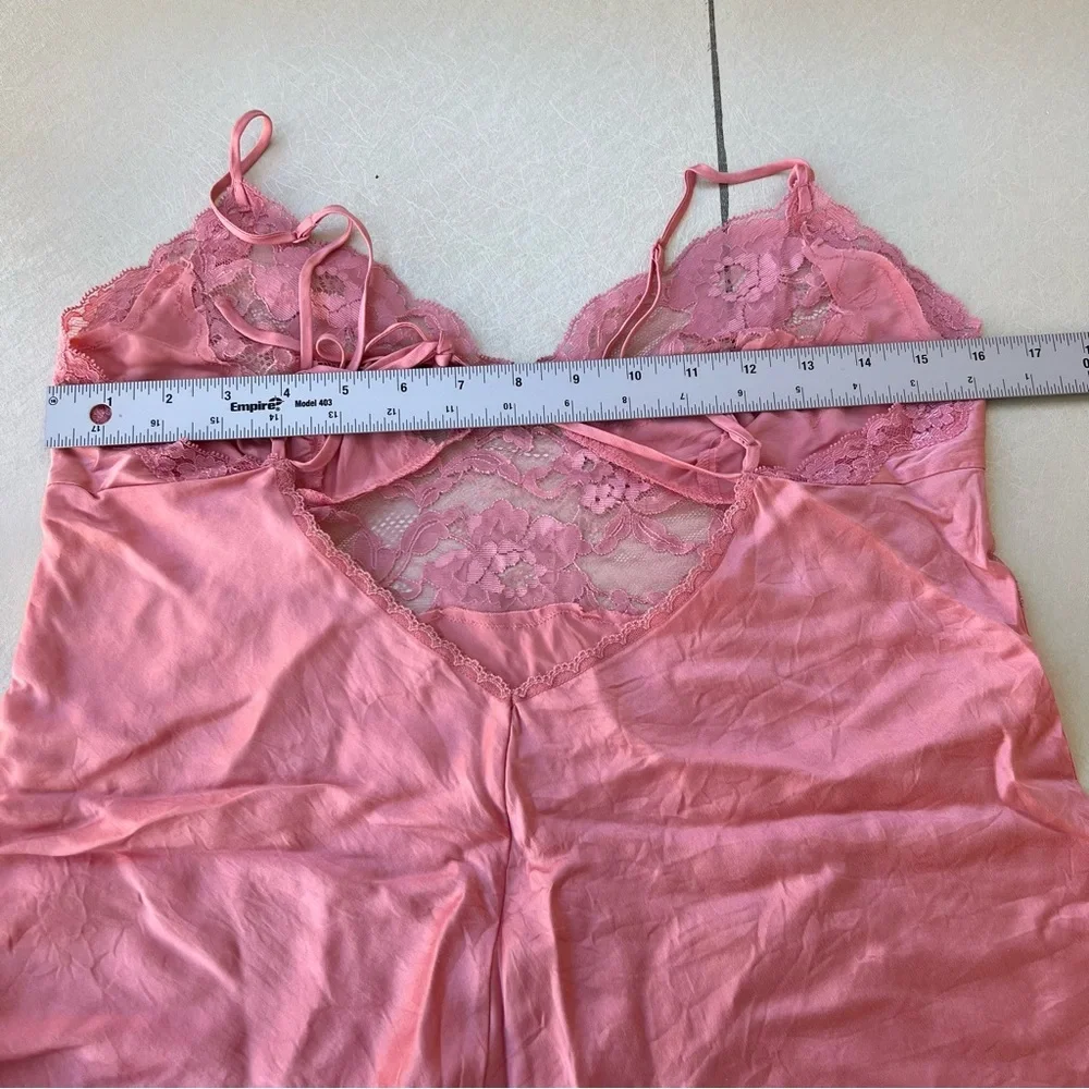 Vintage Y2K Victoria's Secret 100% Silk Coral Pink Lace Chemise Women's Size M